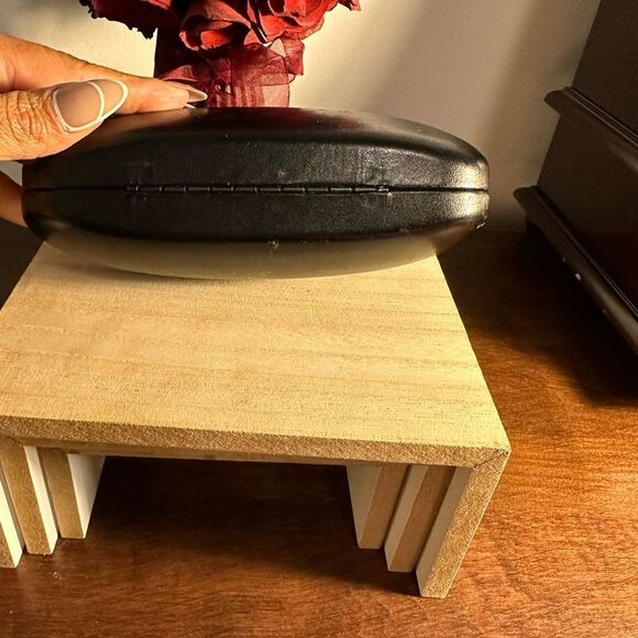 PRADA BLACK SUNGLASSES CASE - Picture 5 of 7